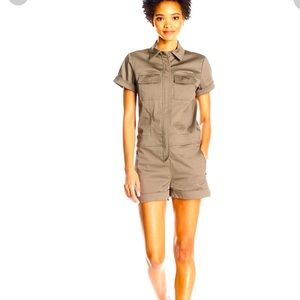 NWT Guess Devon short sleeve jumper